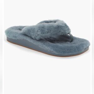 NEW KIPEA HEU Genuine Shearling Slide Cozy Bluish Gray Sandals size 11 OLuKAI